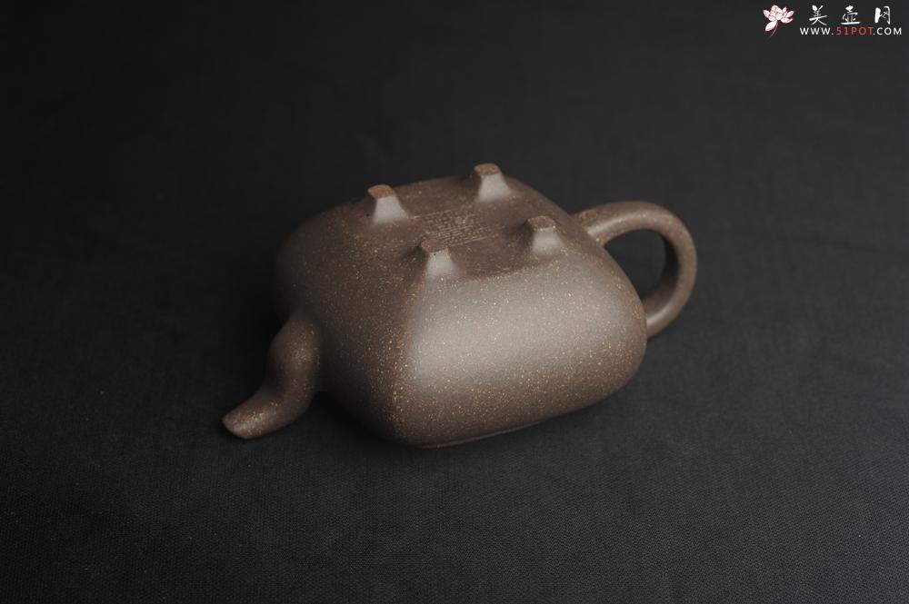紫砂壶图片：实力派张海艳全手工特好老青灰段泥传炉壶 线面挺括 大气 做工特好 - 美壶网