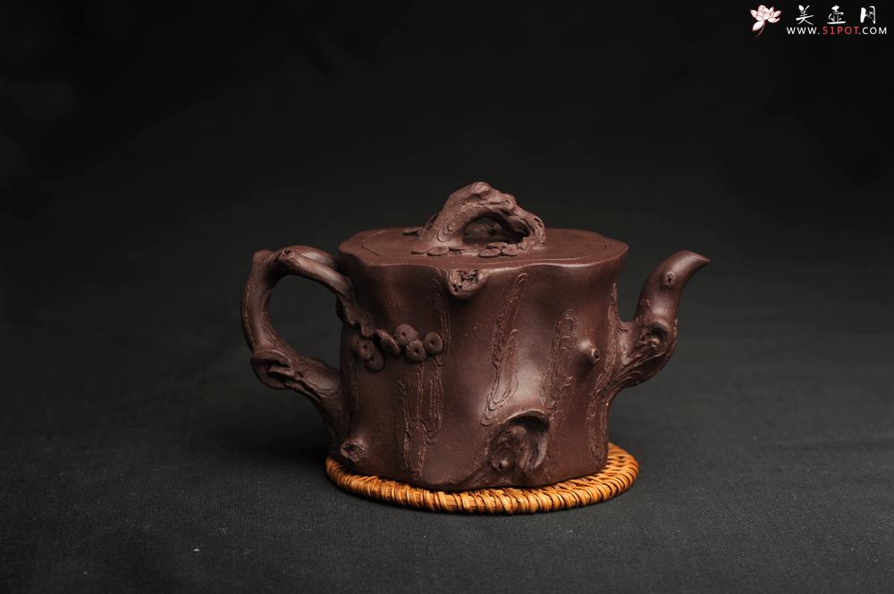 紫砂壶图片：潜力股唐老师 全手工精致老紫泥松桩壶 肌理丰富生动 期待与您结缘 - 美壶网
