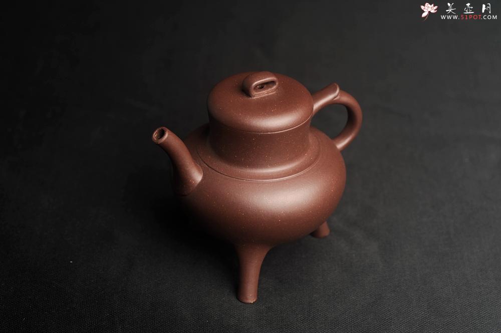 紫砂壶图片：美壶特惠  精致紫泥三足鼎壶 茶人醉爱 - 美壶网