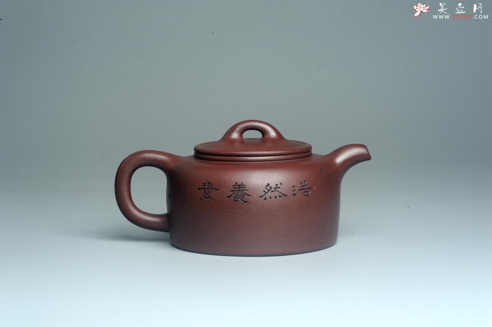 紫砂壶图片：潜力股周小培老师 4号井深井红皮龙 全手工过桥井栏壶 浩然养素 - 美壶网