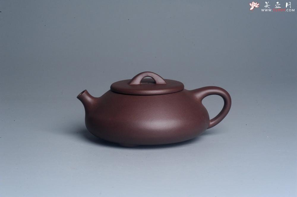 紫砂壶图片:美壶特惠 精致紫泥扁石瓢茶壶 - 美壶网