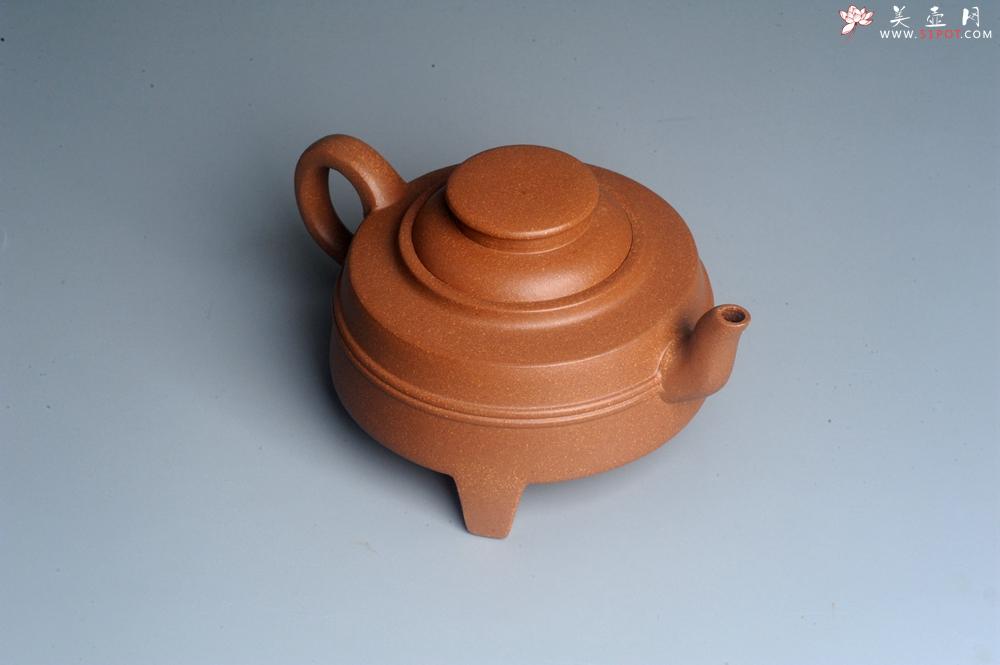 紫砂壶图片：美壶特惠 精致手工茶壶 原矿老段泥三足鼎立紫砂壶茶具 - 美壶网