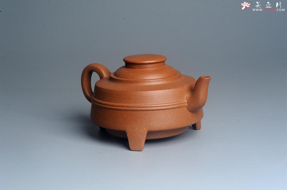 紫砂壶图片：美壶特惠 精致手工茶壶 原矿老段泥三足鼎立紫砂壶茶具 - 美壶网