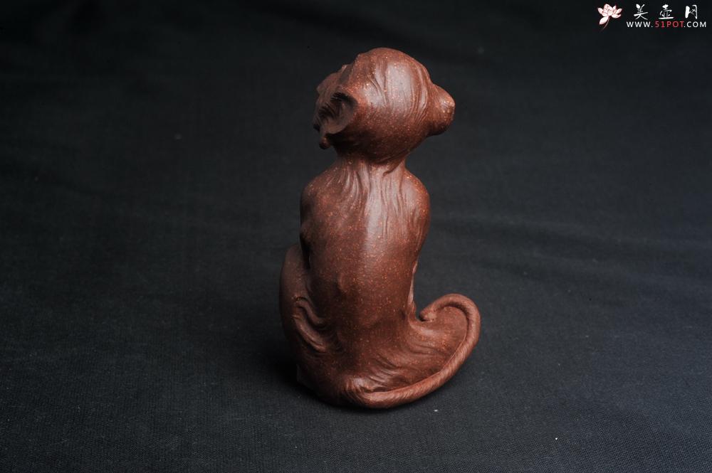 紫砂壶图片：美宠特惠 实力派工艺员姚老师 预计明年升助工 超精品老紫泥紫砂美猴灵猴茶宠 高11cm  肌理丰富生 - 美壶网