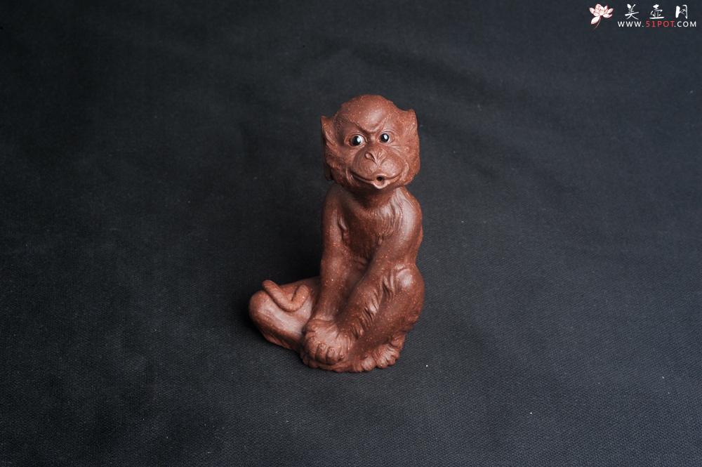 紫砂壶图片：美宠特惠 实力派工艺员姚老师 预计明年升助工 超精品老紫泥紫砂美猴灵猴茶宠 高11cm  肌理丰富生 - 美壶网