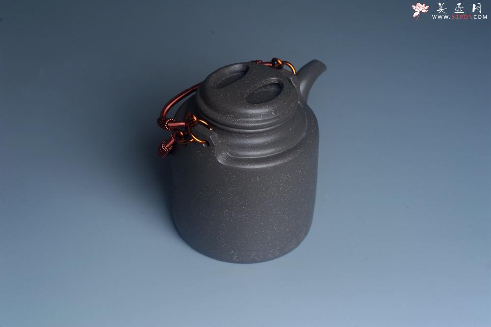 紫砂壶图片:美壶特惠 精致青段洋桶壶 清茶品日月 老酒醉人生 - 美壶网