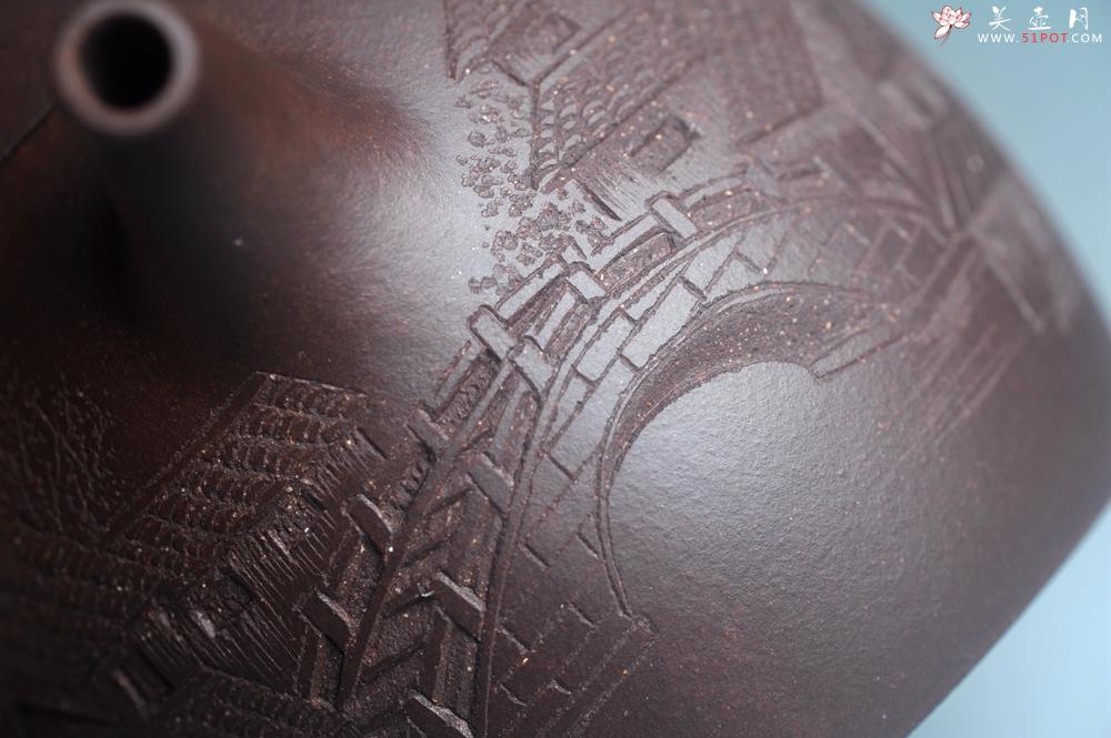 紫砂壶图片：美壶特惠 超精致老紫泥秦权壶 立体雕刻山水 特文气 - 美壶网