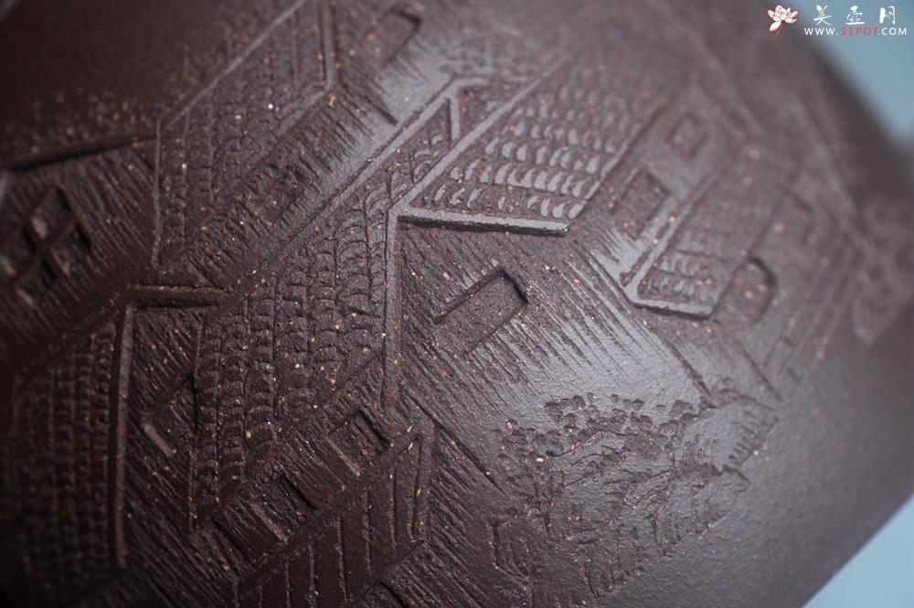 紫砂壶图片：美壶特惠 超精致老紫泥秦权壶 立体雕刻山水 特文气 - 美壶网