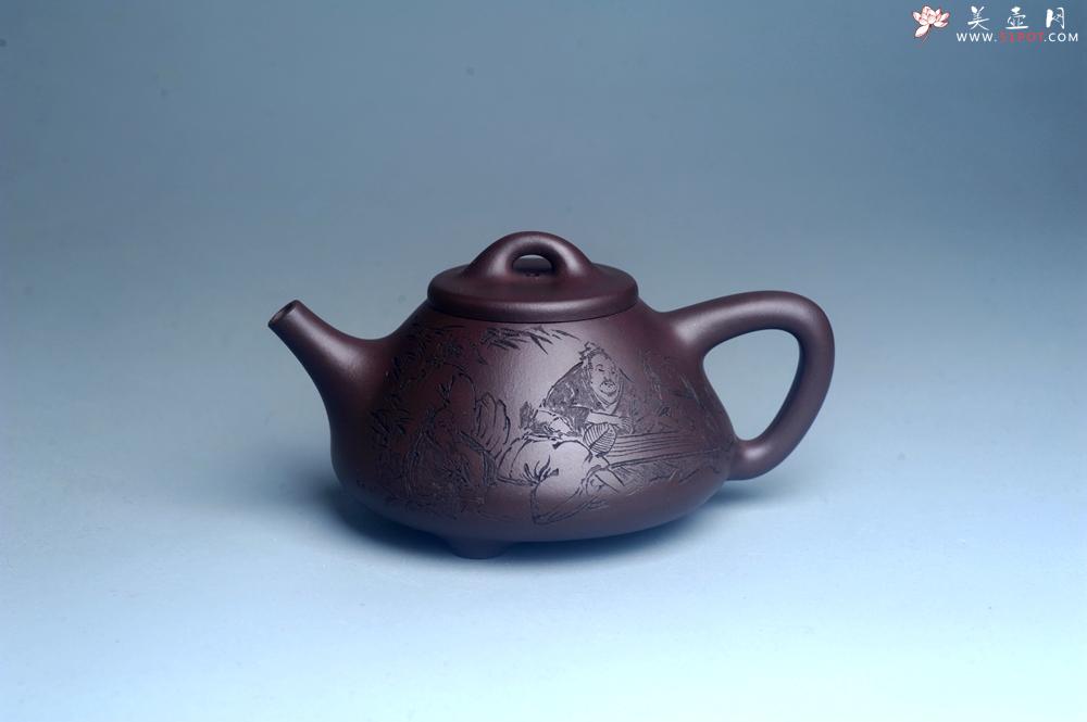 紫砂壶图片：实力派工艺师周斌优质底槽清全手工精工子冶石瓢 装饰竹林七贤 特文气 - 美壶网