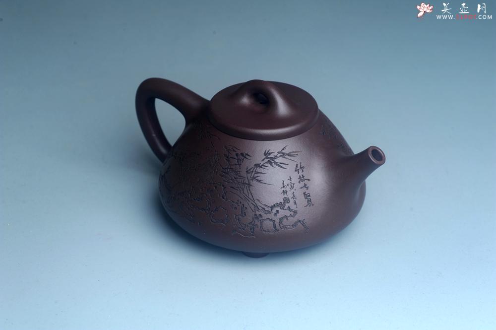 紫砂壶图片：实力派工艺师周斌优质底槽清全手工精工子冶石瓢 装饰竹林七贤 特文气 - 美壶网