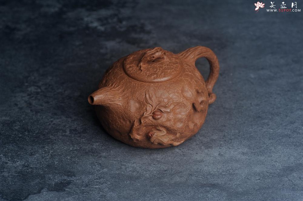 紫砂壶图片：潜力股董静老师精品全手金猴献寿供春壶 - 美壶网