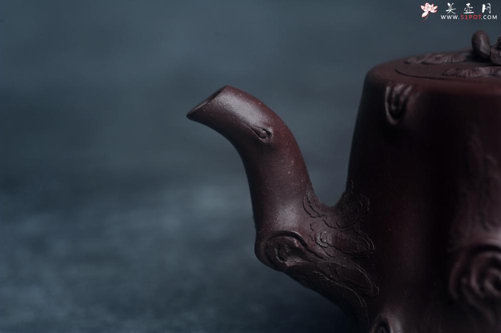 紫砂壶图片：实力演绎全手工重器松桩套组 一壶（280cc）二杯（130cc）一公道杯（188cc） - 美壶网