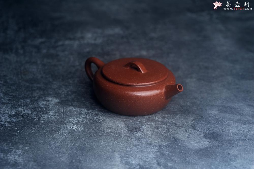 紫砂壶图片:美壶特惠 特好降坡泥玉扁壶 茶人醉爱 - 美壶网