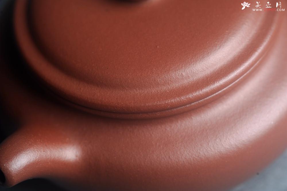 紫砂壶图片：美壶特惠 特好清水泥扁古壶 茶人醉爱 - 美壶网