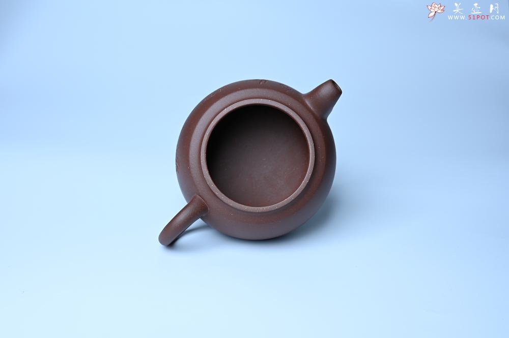 紫砂壶图片：毛国强入室弟子黄云初 特好老紫泥福圆壶 名家何水法书法“离幻即空” 刘世涛伯陶刻 - 美壶网