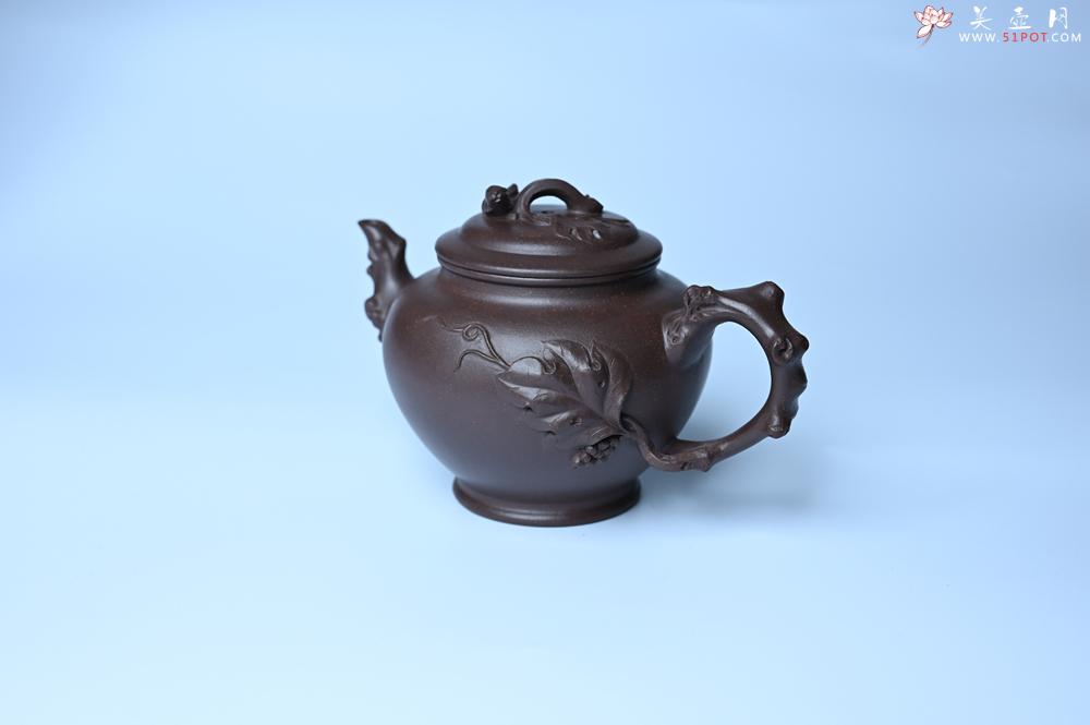 紫砂壶图片：潜力股赵老师 老紫泥全手工松鼠葡萄壶 茶人醉爱 - 美壶网