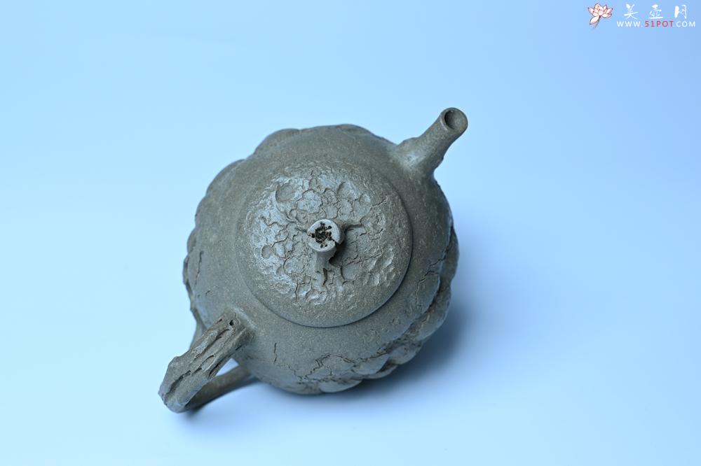 紫砂壶图片：美壶特惠 特好老青段泥云松供春壶 茶人醉爱 - 美壶网