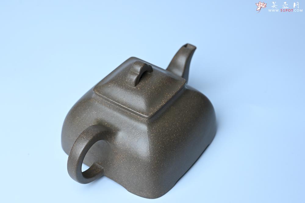 紫砂壶图片：实力派张海艳全手工蟹壳老青段泥精工弧菱壶 - 美壶网