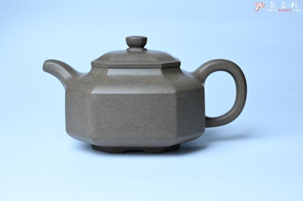 紫砂壶图片：实力派张海艳全手工蟹壳老青段泥精工八方侧角壶 气势磅礴 - 美壶网