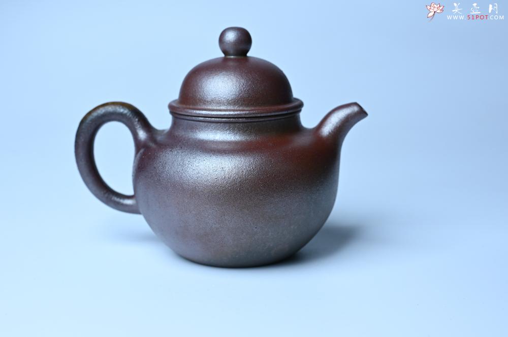 紫砂壶图片：美壶特惠 精致柴烧青灰泥掇球壶 茶人醉爱 - 美壶网