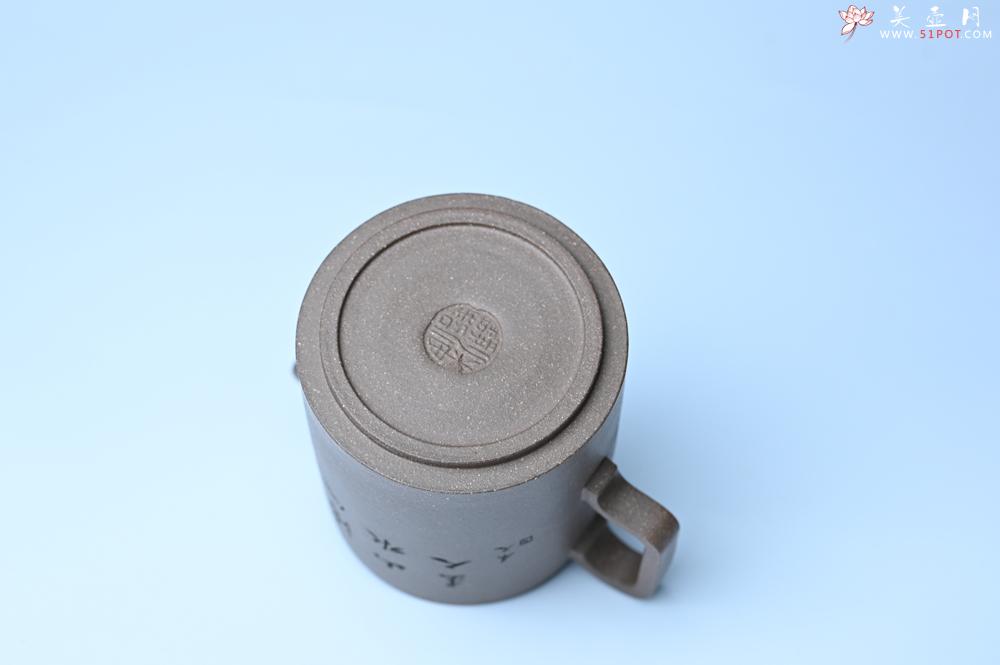 紫砂壶图片：美壶特惠 蠡墅大水潭深井老天青泥 精致圆础壶 装饰山水 茶人醉爱 - 美壶网