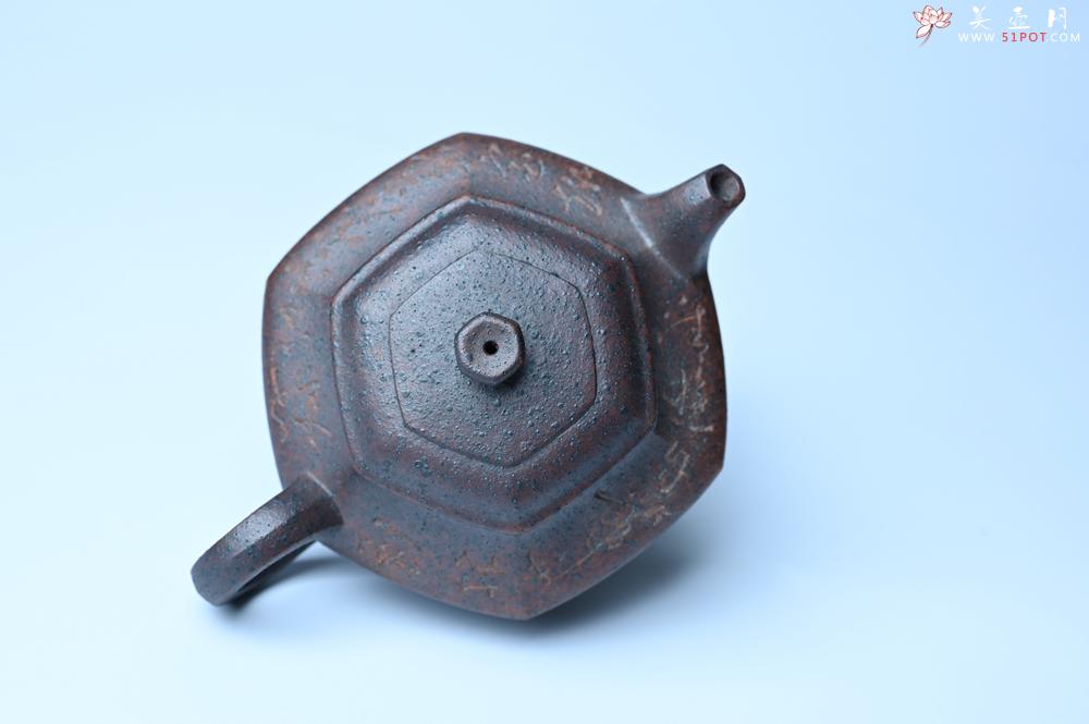 紫砂壶图片：美壶特惠 柴烧六方虚扁紫砂壶 茶人醉爱 - 美壶网
