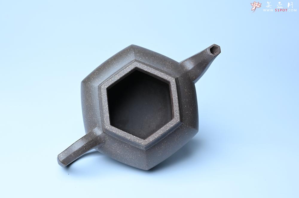 紫砂壶图片：实力派张海艳全手工特好老青灰段泥六方笑樱壶 做工灰常精致 气韵流畅 - 美壶网