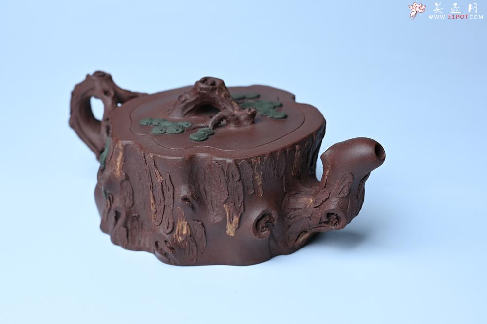 紫砂壶图片:实力派国工奚亮 全手工双色松桩壶 此壶灵动刻画描绘松桩之形 - 美壶网