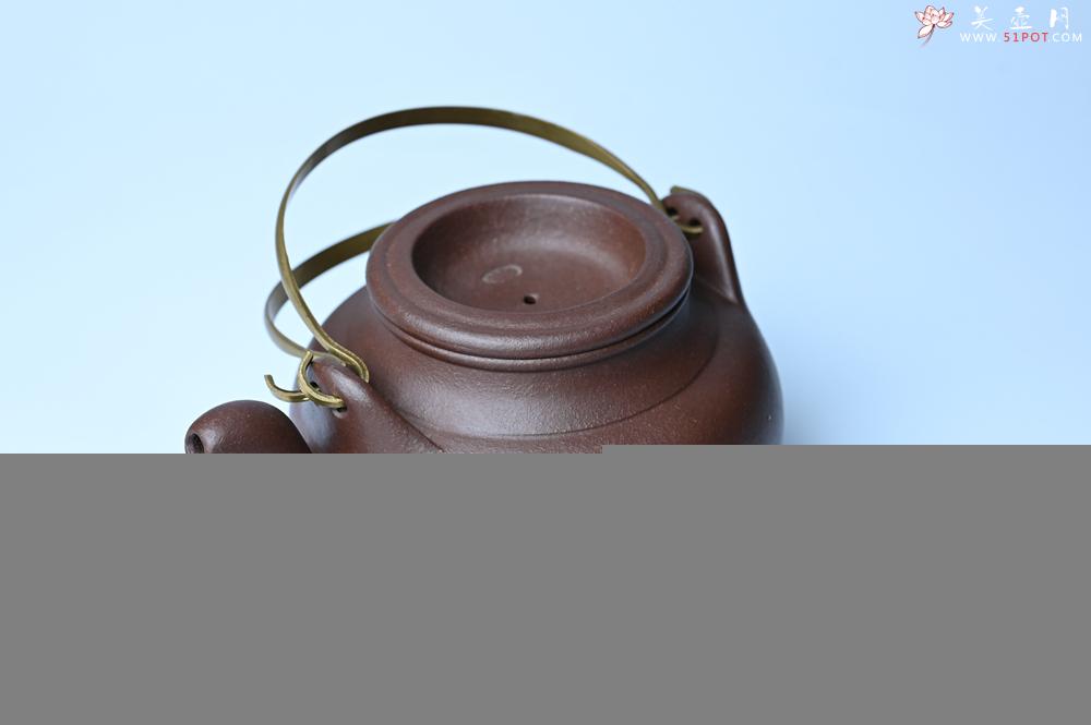 紫砂壶图片：美壶特惠 手工手制精致老紫泥提梁壶 茶人醉爱 - 美壶网