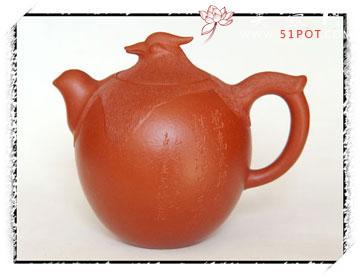 紫砂壶图片：鸳鸯对壶谭泉海铭 - 美壶网