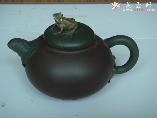 紫砂壶图片：荷叶青蛙 - 美壶网