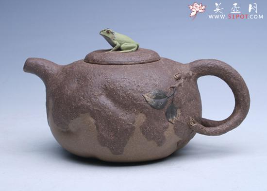 紫砂壶图片：树蛙供春 - 美壶网