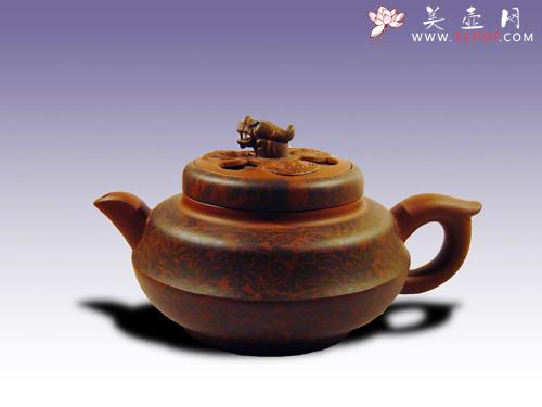 紫砂壶图片:鱼龙戏壶 400CC 绞泥 - 美壶网
