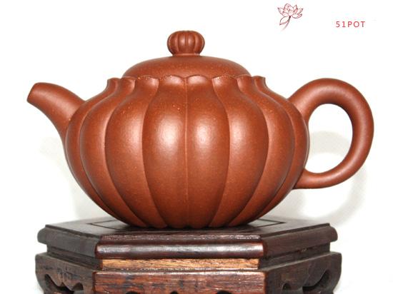 紫砂壶图片：清水泥  菊瓣壶 - 美壶网
