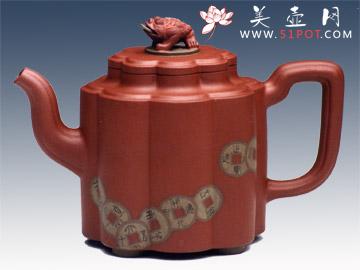 紫砂壶图片：金蟾送宝 - 美壶网