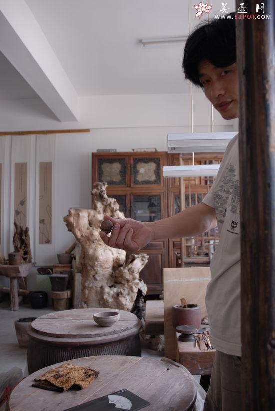 紫砂壶图片：古藤草堂1 - 美壶网