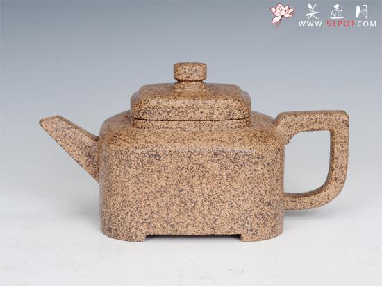 紫砂壶图片：四方神韵 - 美壶网