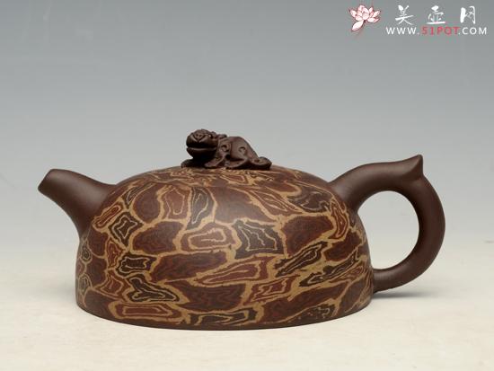 紫砂壶图片:绞泥半月 - 美壶网