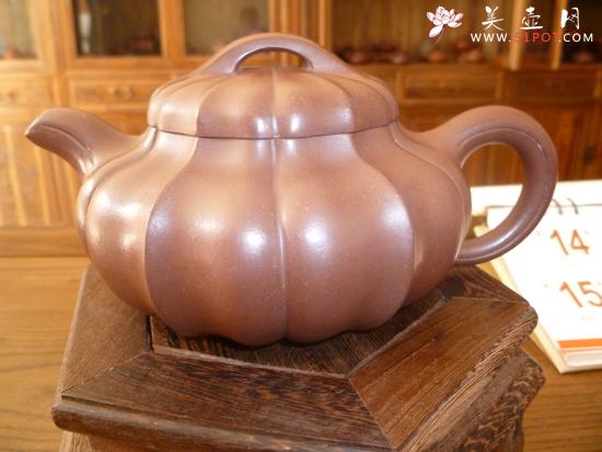 紫砂壶图片：菱花线圆 - 美壶网