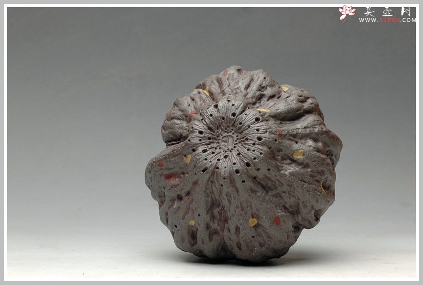 紫砂壶图片：古俊高雅  莲蓬香炉 小水洗 稀少青灰泥 - 美壶网