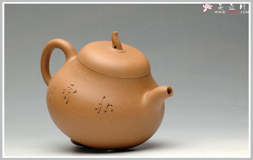 紫砂壶图片：鸳鸯戏水  段泥全手一捺底玉成窑石匏 饱满可爱 - 美壶网