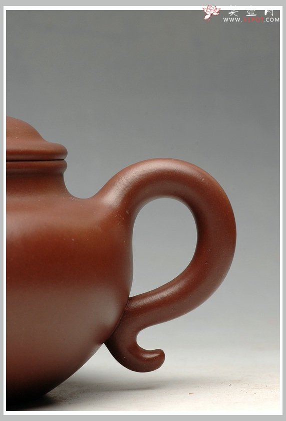 紫砂壶图片：江友明经典作品 友明三式之大亨仿古 欣赏 - 美壶网