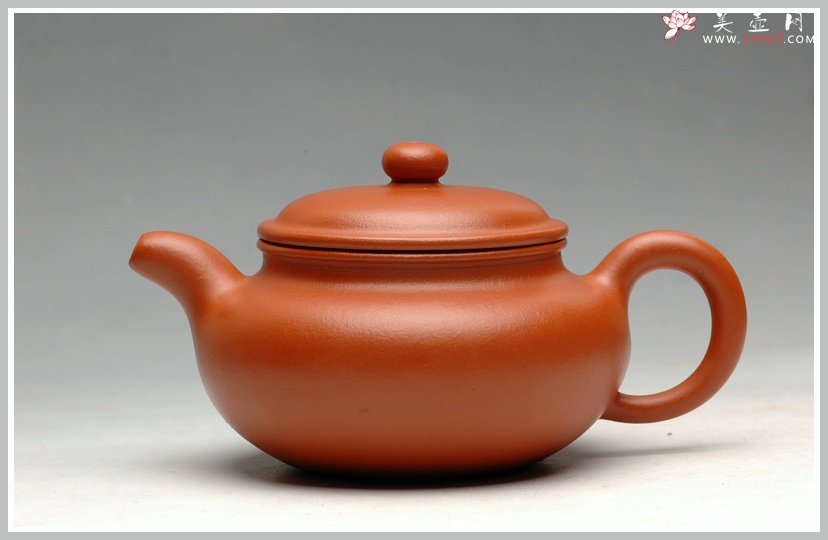 紫砂壶图片：秋收美壶 实用佳品 杀铁利器 赵庄朱泥 全手小仿古 - 美壶网