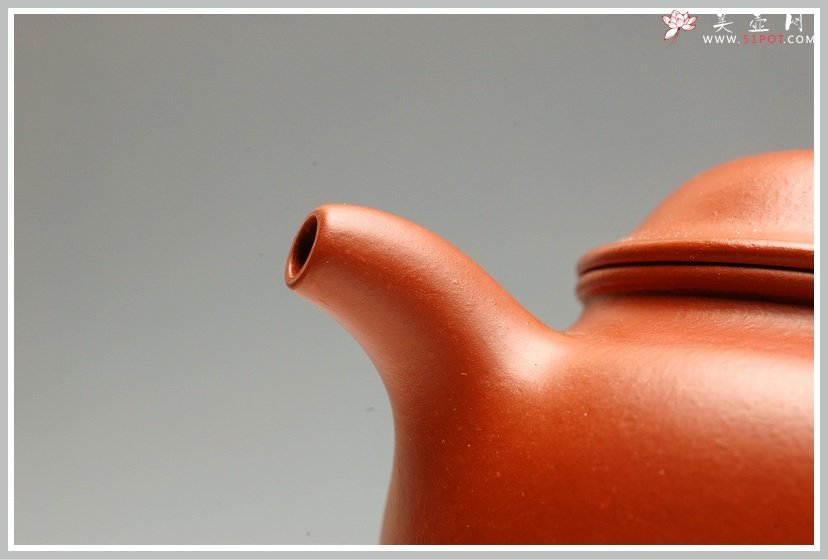 紫砂壶图片：冬日必备朱泥小壶 全手利器 全手小掇只 - 美壶网