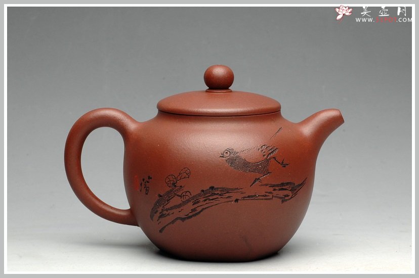 紫砂壶图片：鲍志强爱徒厉上清刻绘 浑圆六方 - 美壶网