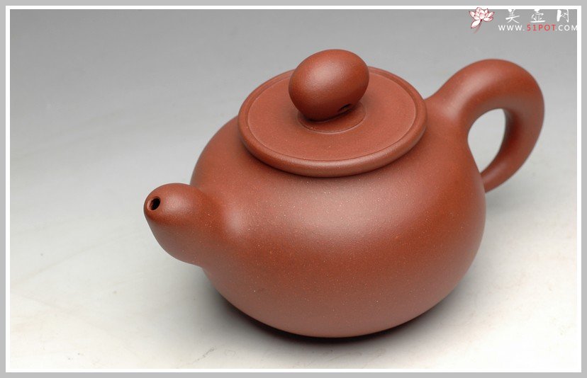 紫砂壶图片： 道洪风格  器形饱满 非常纯的地槽青 全手鼎珠 - 美壶网