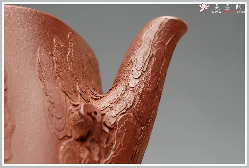 紫砂壶图片：花器实力派 辛卯年作品 精品松桩 细品 - 美壶网