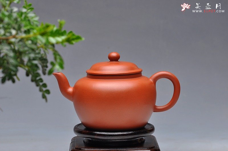 紫砂壶图片：简洁实用 敦实闲味 老朱泥 全手舒和 - 美壶网