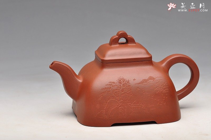 紫砂壶图片：线条挺拔 浑厚大气 方圆之妙 李昌鸿大师装饰 全手孤菱 - 美壶网