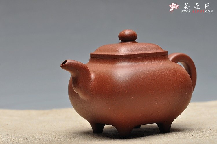 紫砂壶图片： 难度极大 单片身桶拍打 气势磅礴 精工典范 全手传炉 - 美壶网